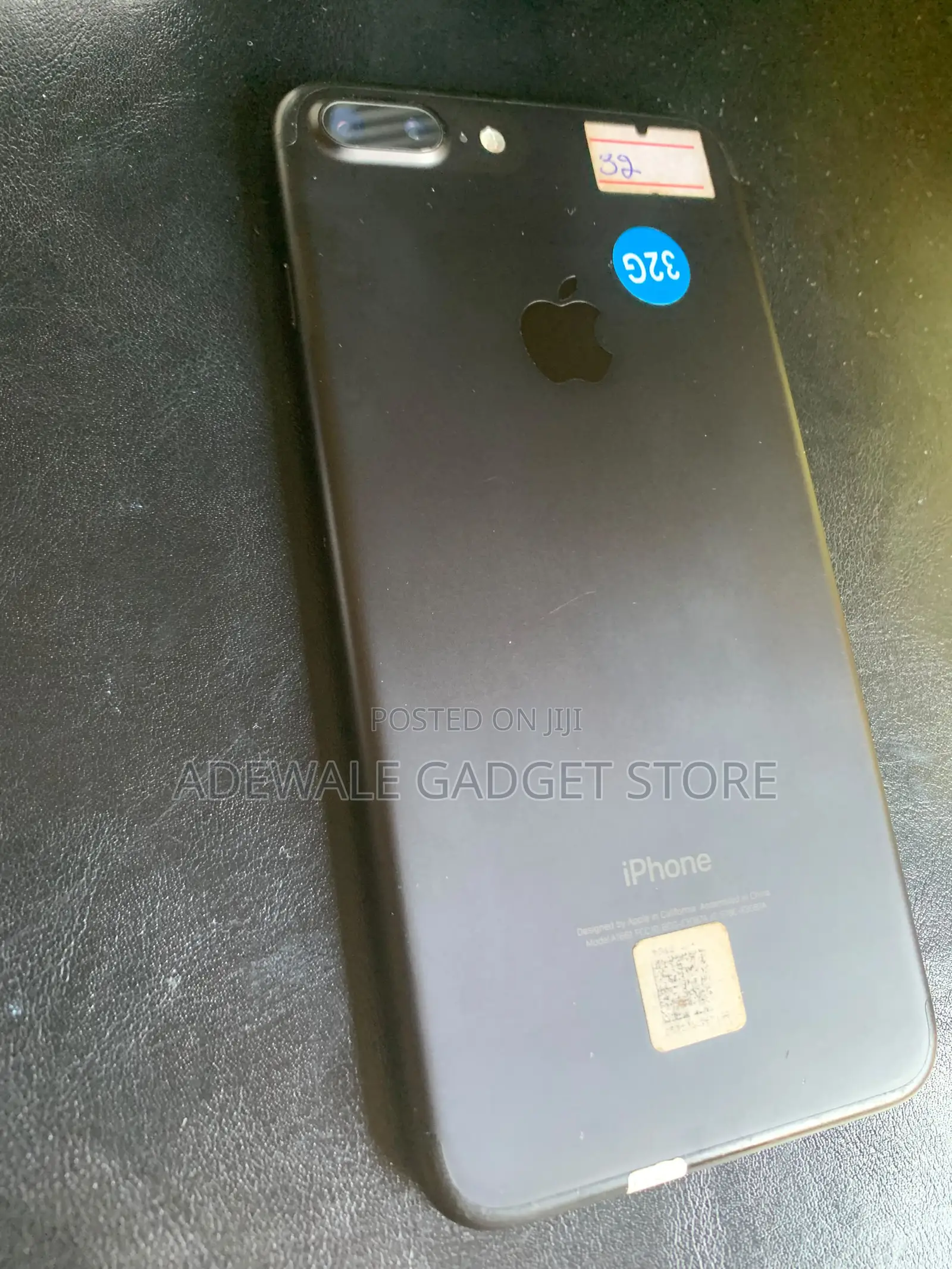 Apple iPhone 7 Plus 32 GB Black