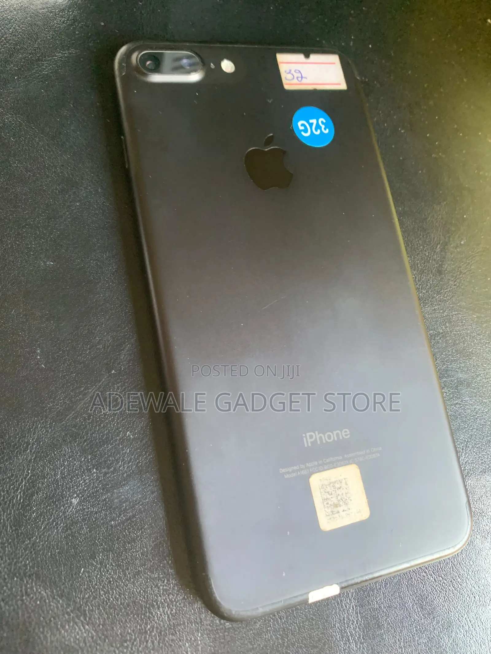 Apple iPhone 7 Plus 32 GB Black