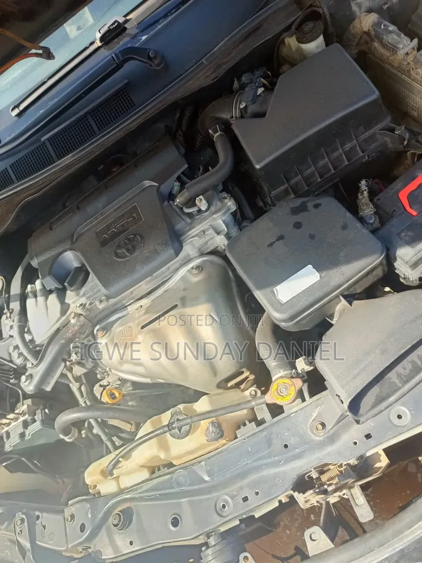 Toyota Camry 2013 Gray