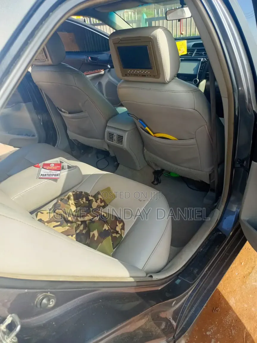 Toyota Camry 2013 Gray