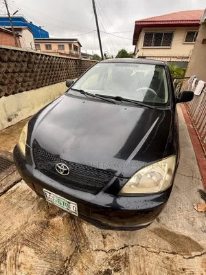 Toyota Corolla Liftback 2002 Black