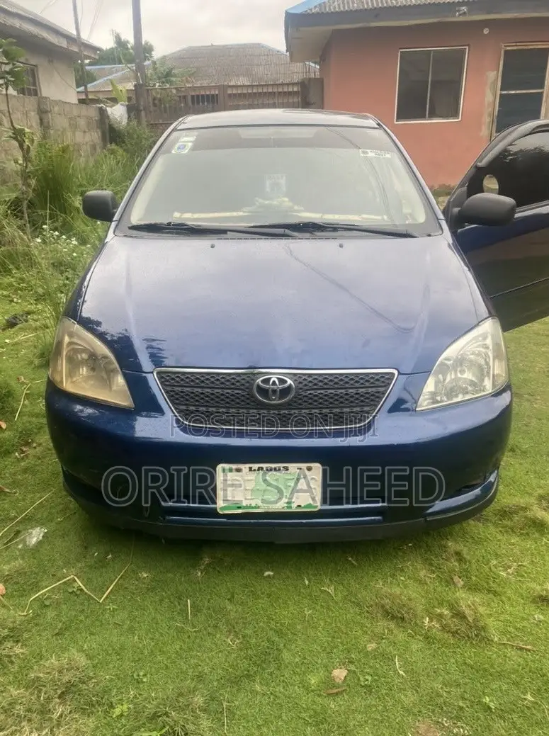 Toyota Corolla 2004 Blue