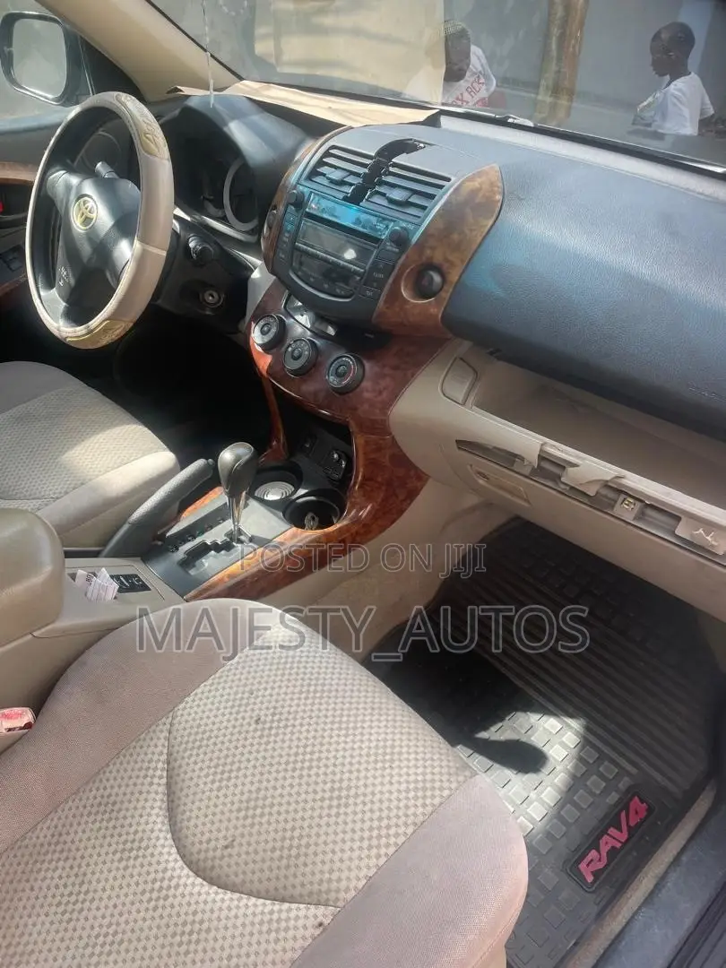 Toyota RAV4 2007 Black