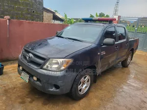 Toyota Hilux 2009 Blue