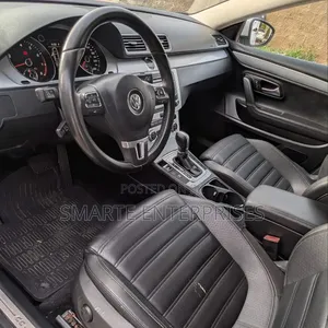 Volkswagen Passat 2012 White