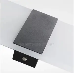 Simple Acrylic Wall Bracket