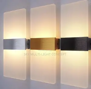 Simple Acrylic Wall Bracket
