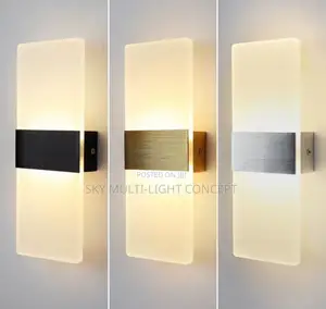 Simple Acrylic Wall Bracket