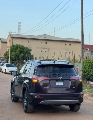 Toyota RAV4 2017 Black