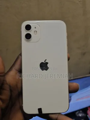 Apple iPhone 11 128 GB White