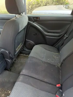 Toyota Matrix 2004 Blue