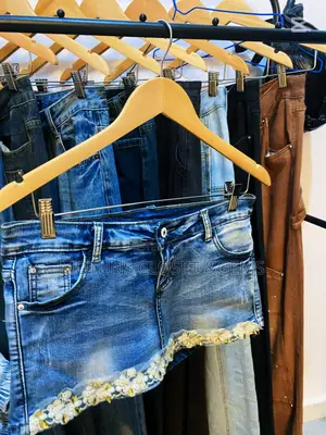 Ladies Bumshort