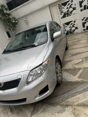 Toyota Corolla 2010 Gray
