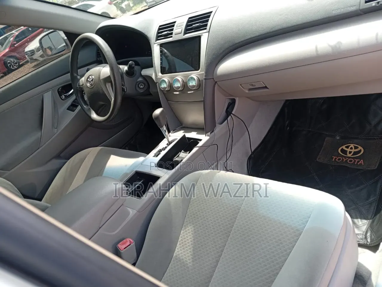 Toyota Camry 2008 Silver