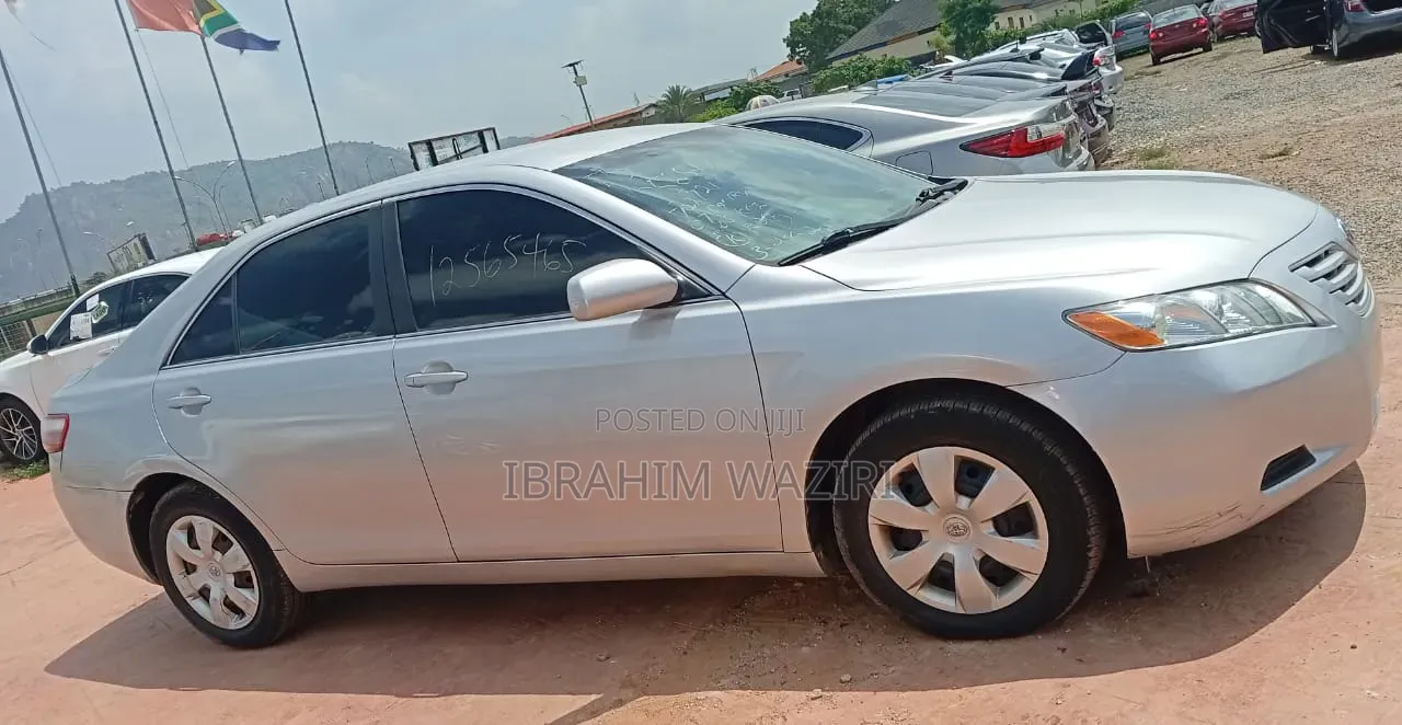 Toyota Camry 2008 Silver
