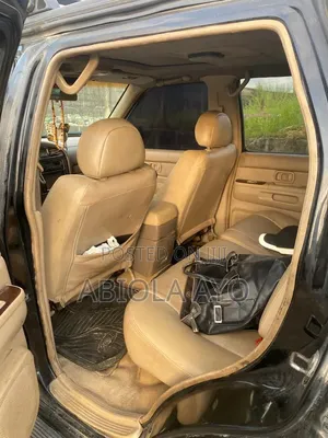 Nissan Pathfinder Automatic 2001 Black