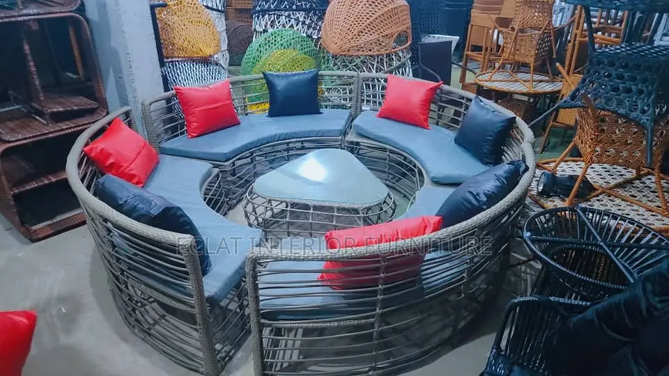 Vip Circle Rattan Set