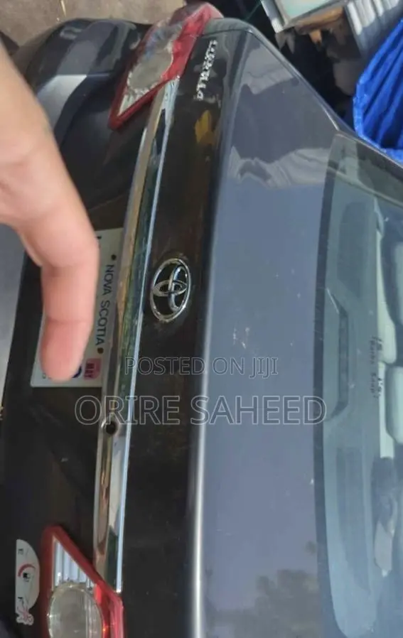 Toyota Corolla 2012 Gray