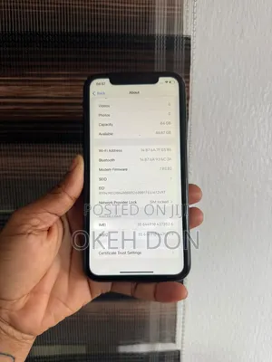 Apple iPhone XR 64 GB Black