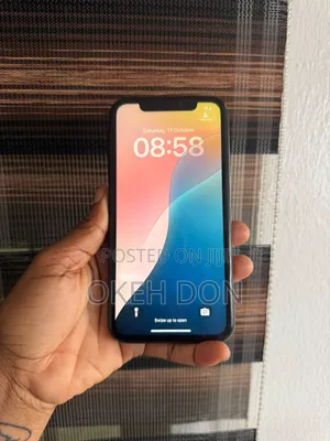 Apple iPhone XR 64 GB Black
