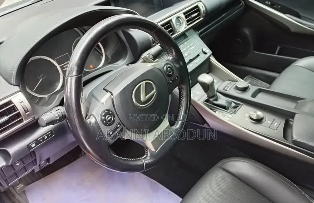Lexus IS 300 AWD 2016 Gray