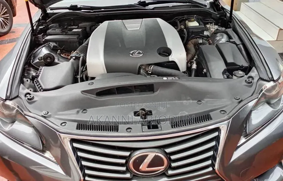 Lexus IS 300 AWD 2016 Gray