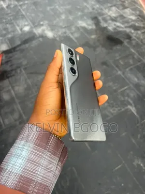 Tecno Camon 40 128 GB Black