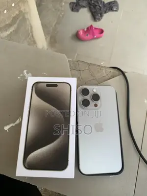 Apple iPhone 15 Pro 128 GB Gray