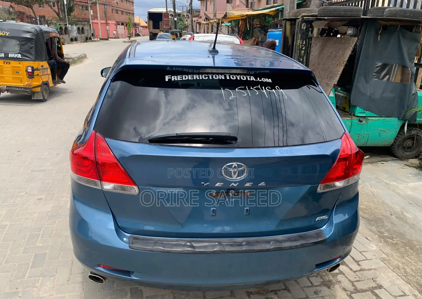 Toyota Venza LE 2010 Blue