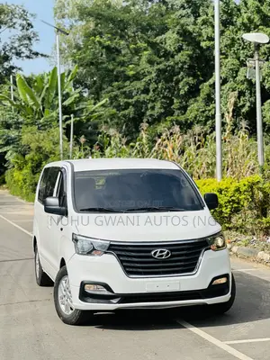 Hyundai H1 2021 White