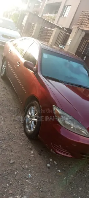 Toyota Camry 2004 Red