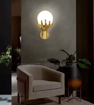 Creative Golden Finger Wall Lamp