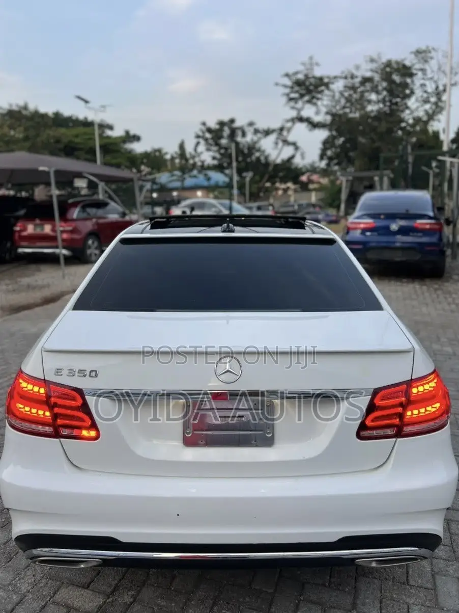 Mercedes-Benz E-Class 2014 White