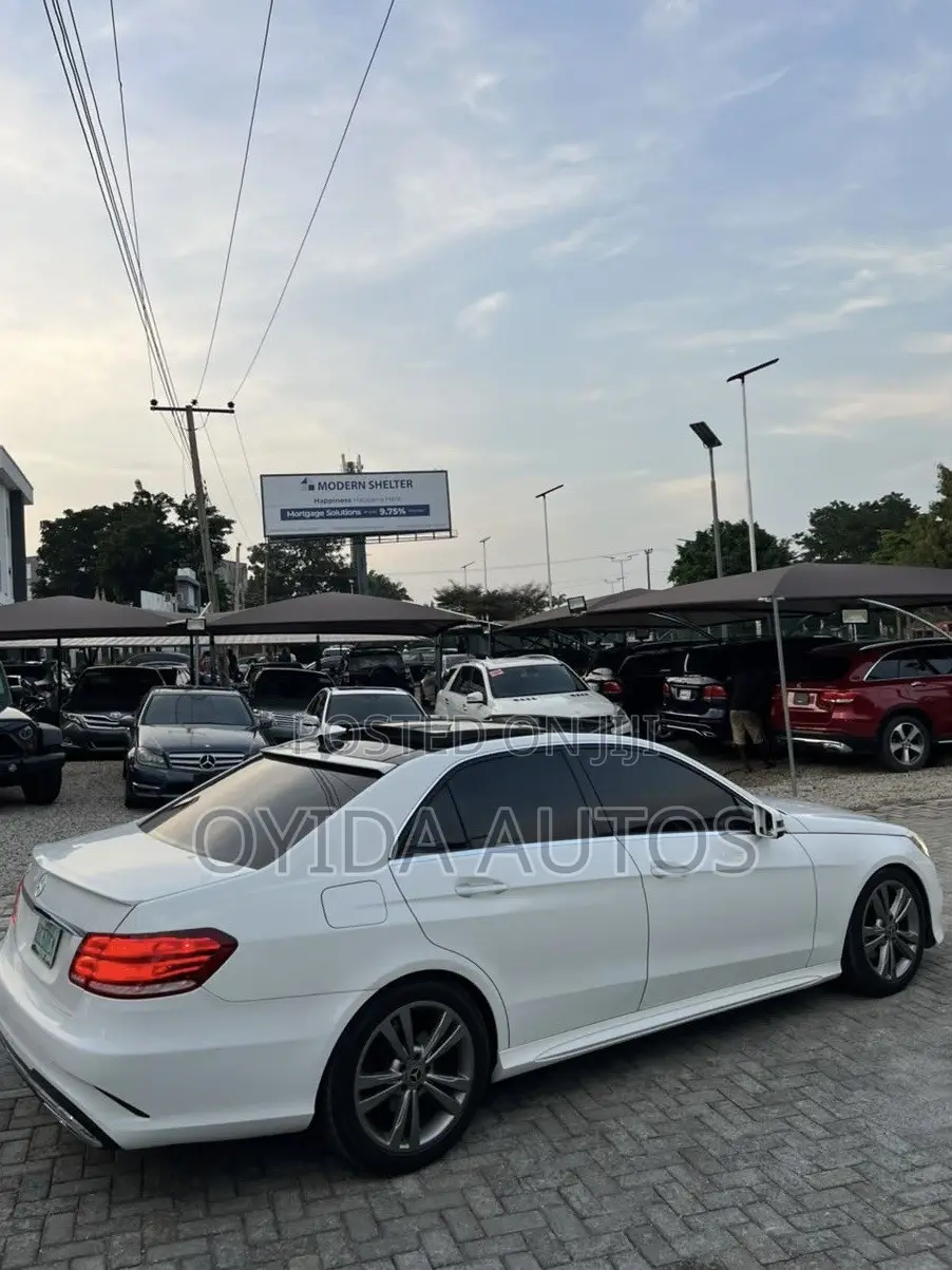 Mercedes-Benz E-Class 2014 White