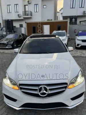 Mercedes-Benz E-Class 2014 White