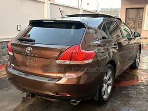 Toyota Venza 2010 Brown