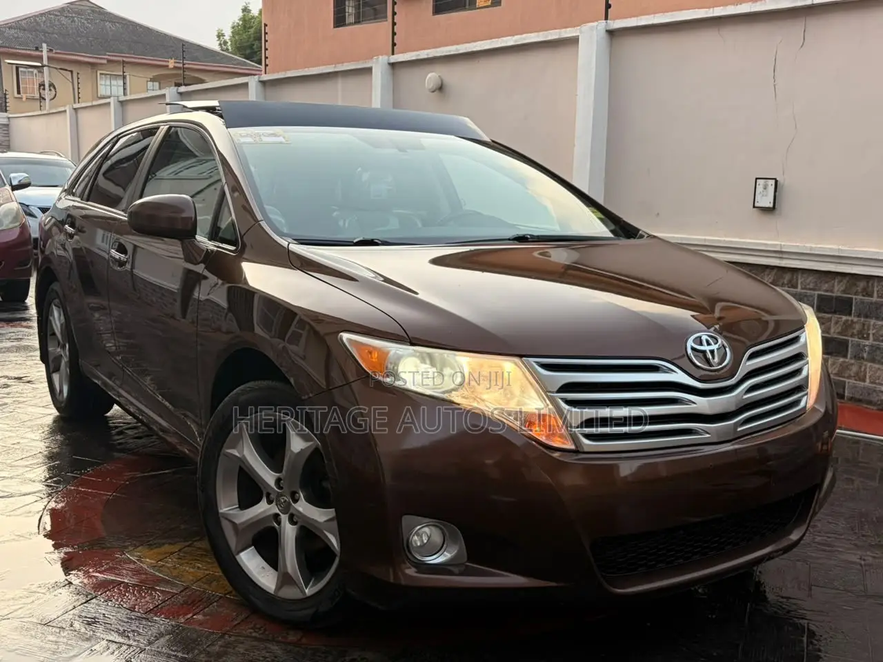 Toyota Venza 2010 Brown