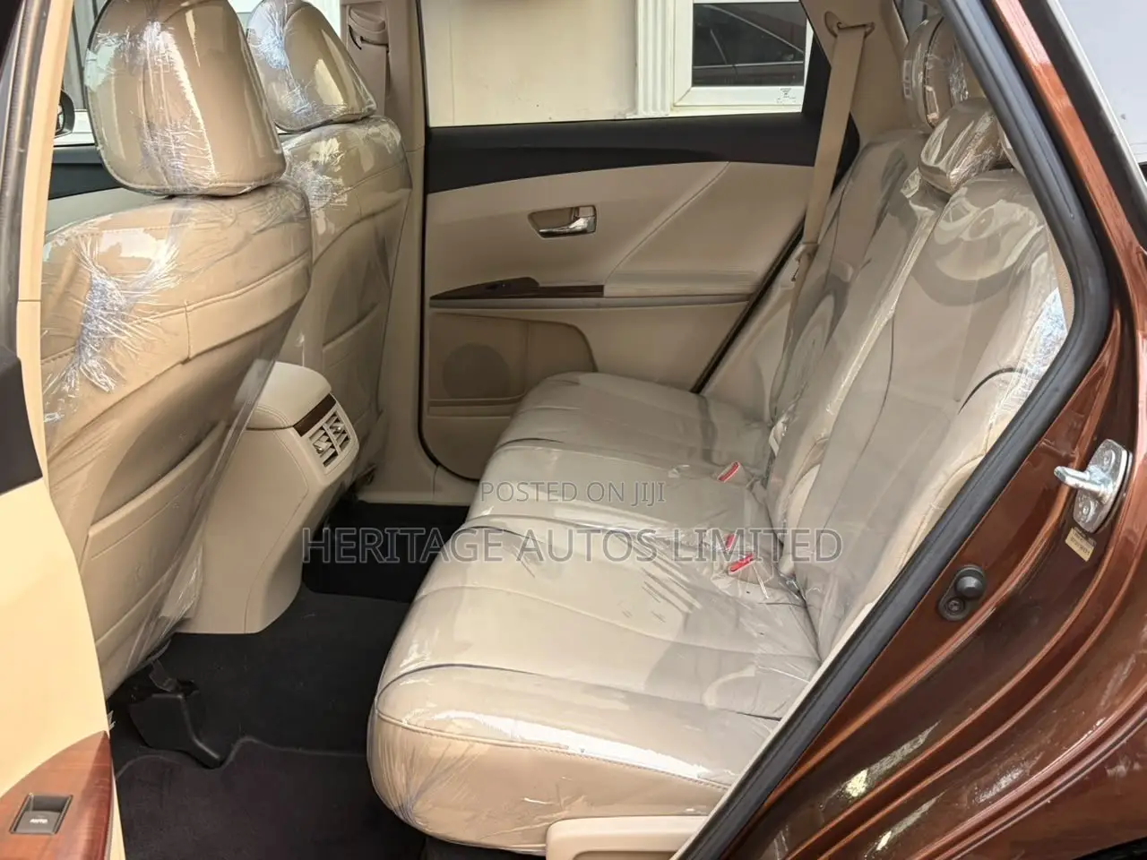 Toyota Venza 2010 Brown