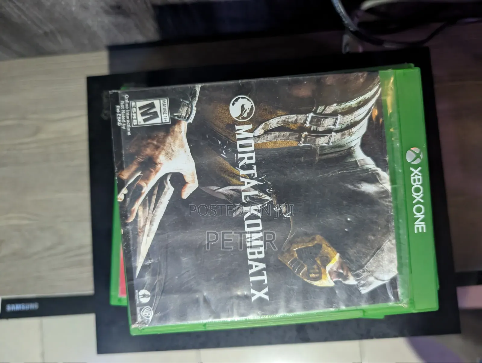 Xbox One X 2 Wireless Controllers and 7 Games