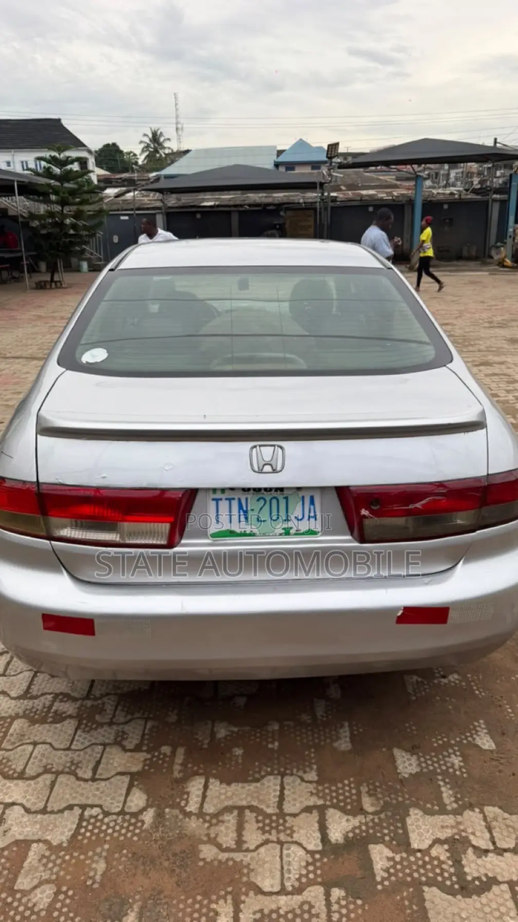 Honda Accord 2005 Silver