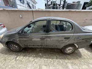 Toyota Echo Sedan 2005 Gray