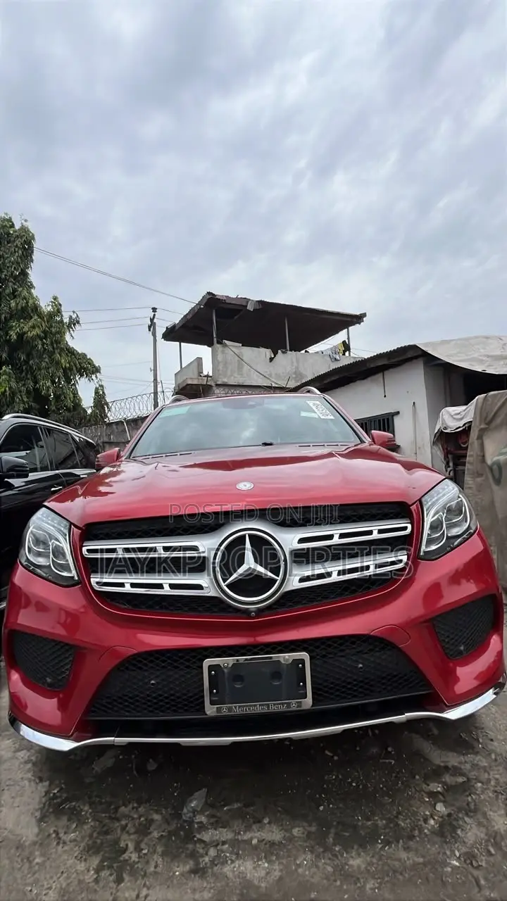 Mercedes-Benz GLS-Class 2018 Red