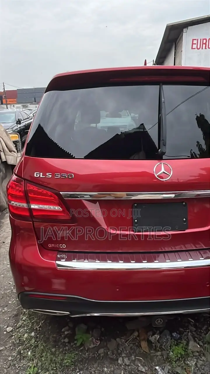 Mercedes-Benz GLS-Class 2018 Red