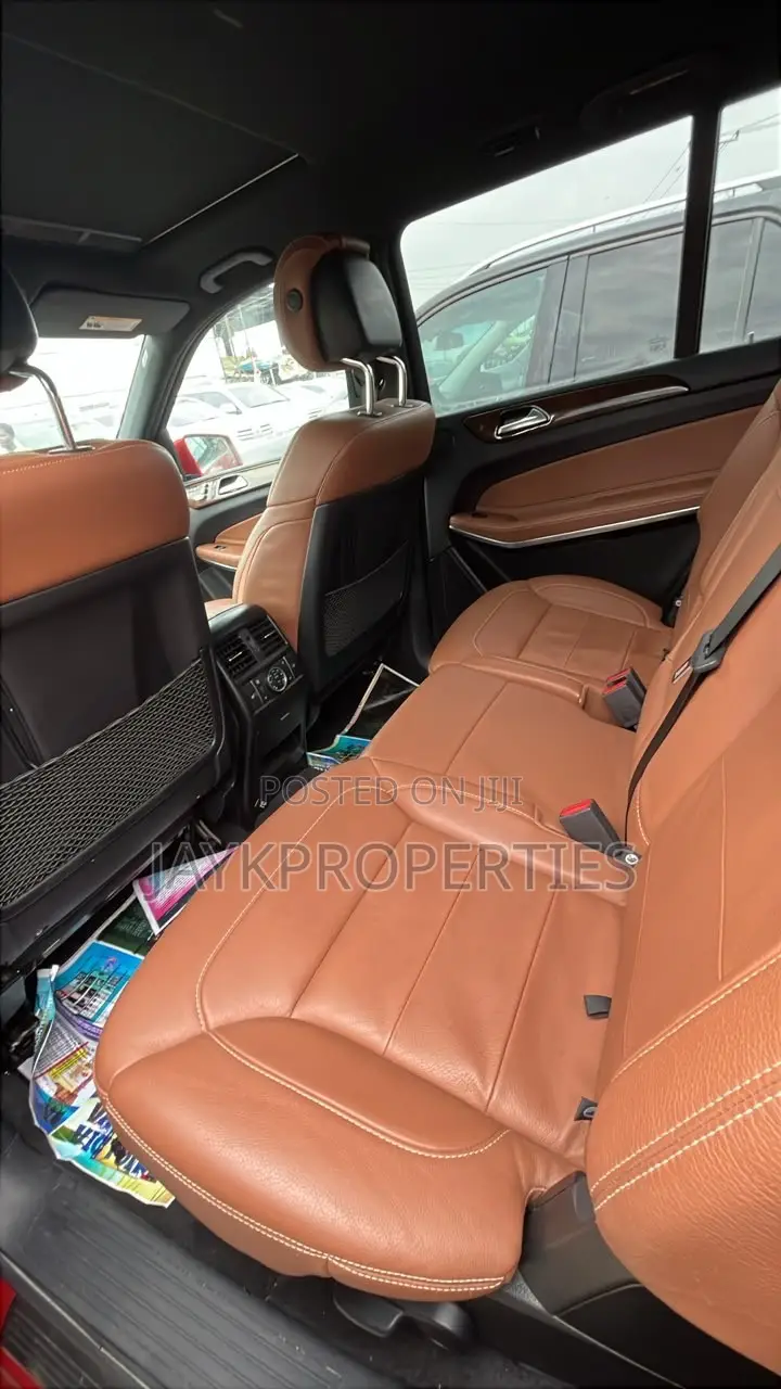 Mercedes-Benz GLS-Class 2018 Red