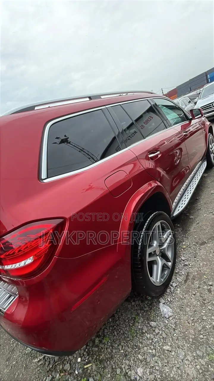Mercedes-Benz GLS-Class 2018 Red