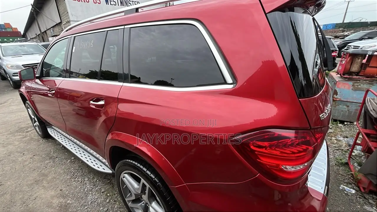 Mercedes-Benz GLS-Class 2018 Red