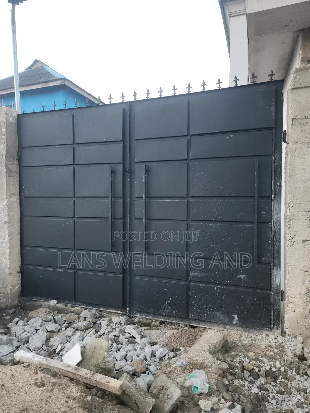 Simple Design Gate