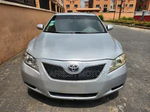 Toyota Camry XLE 4dr Sedan (2.4 4cyl 5A) 2008 Silver