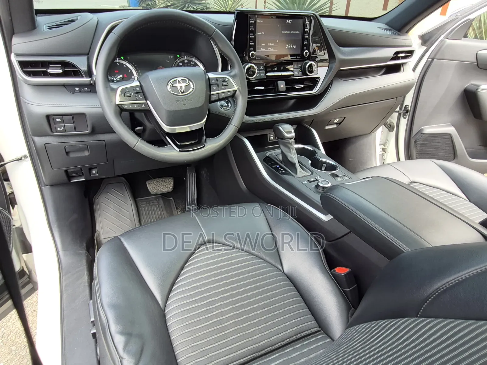 Toyota Highlander XSE AWD 2023 White