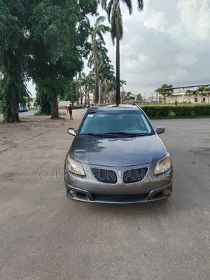 Pontiac Vibe 2005 Gray